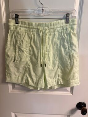 Athleta Retreat Linen 4” shorts - Light neon yellow Drawstring Women's Shorts